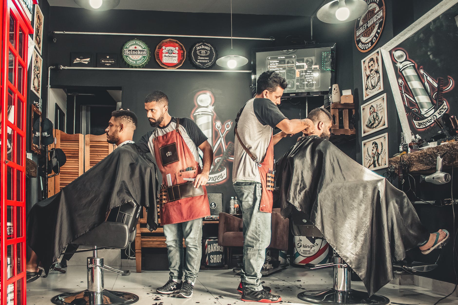 The rise of men communicating about their mental health in a barbershop setting